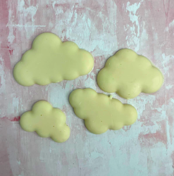 Молд Облака 4 шт, 4,5-6,5 см ТМ Лавка кондитера Изображение Молд Облака 4 шт, 4,5-6,5 см ТМ Лавка кондитера